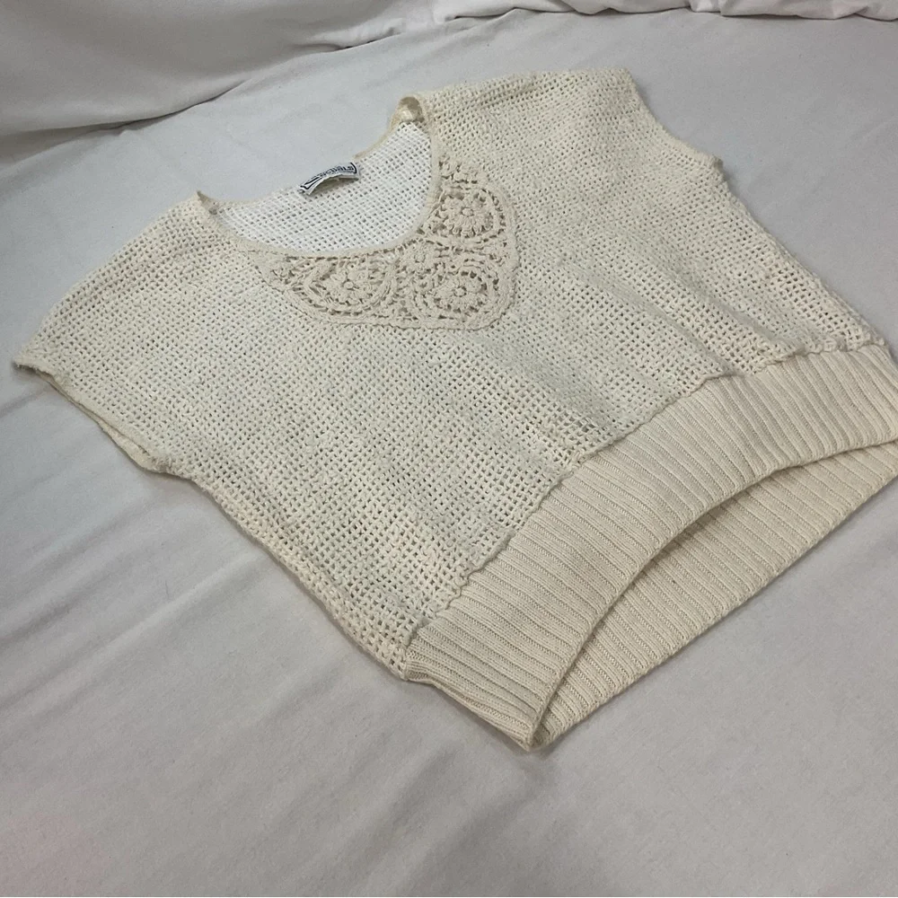 Campus Casuals Beige Sweater Vest, Size S, Knitted Cropped Boho Vintage Casual - Picture 3 of 7